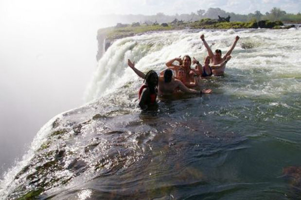 Devil’s Pool. Cataratas Victoria. Zambia