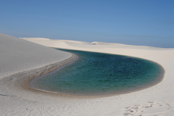 Piscina Natural - Lençois Maranhenses. Maranhao (Brasil)